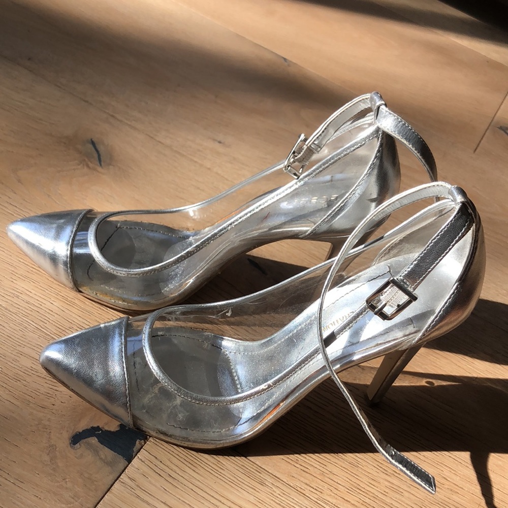 BCBG generation Cynthia pump